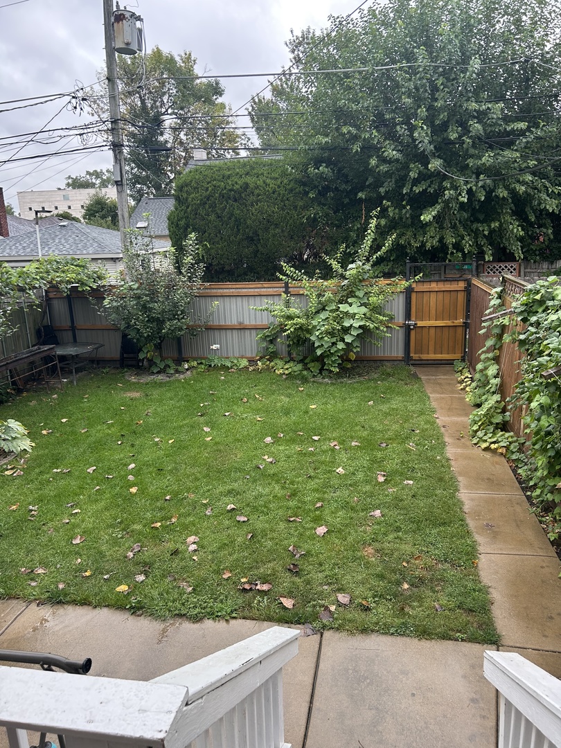 9230 Harding Avenue, Unit 2 Evanston, IL 60203 - Photo 9 of 9 Gallery Image 9