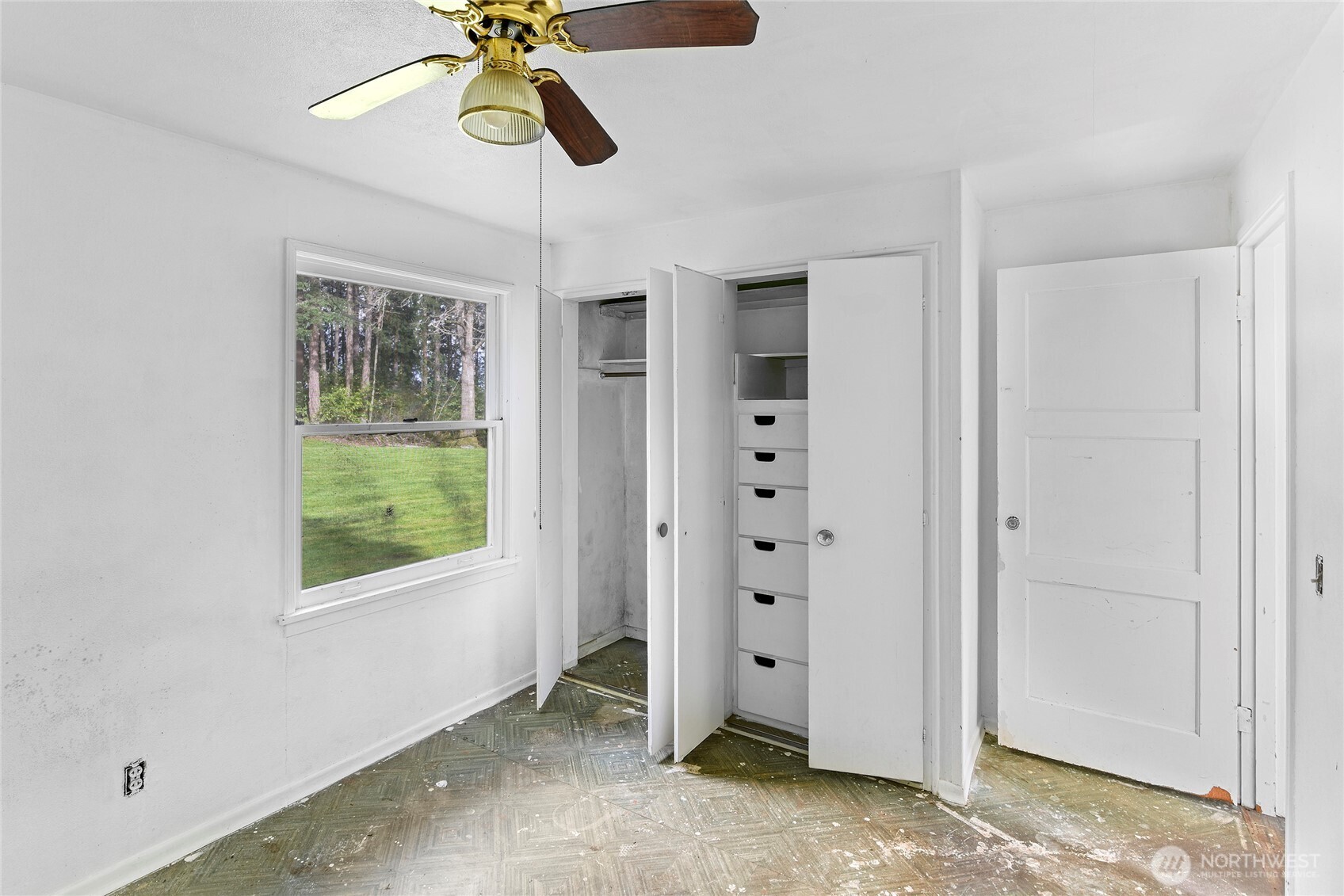 34262 Pilot Point Road Northeast Kingston, WA 98346 - Photo 17 of 36 Gallery Image 17