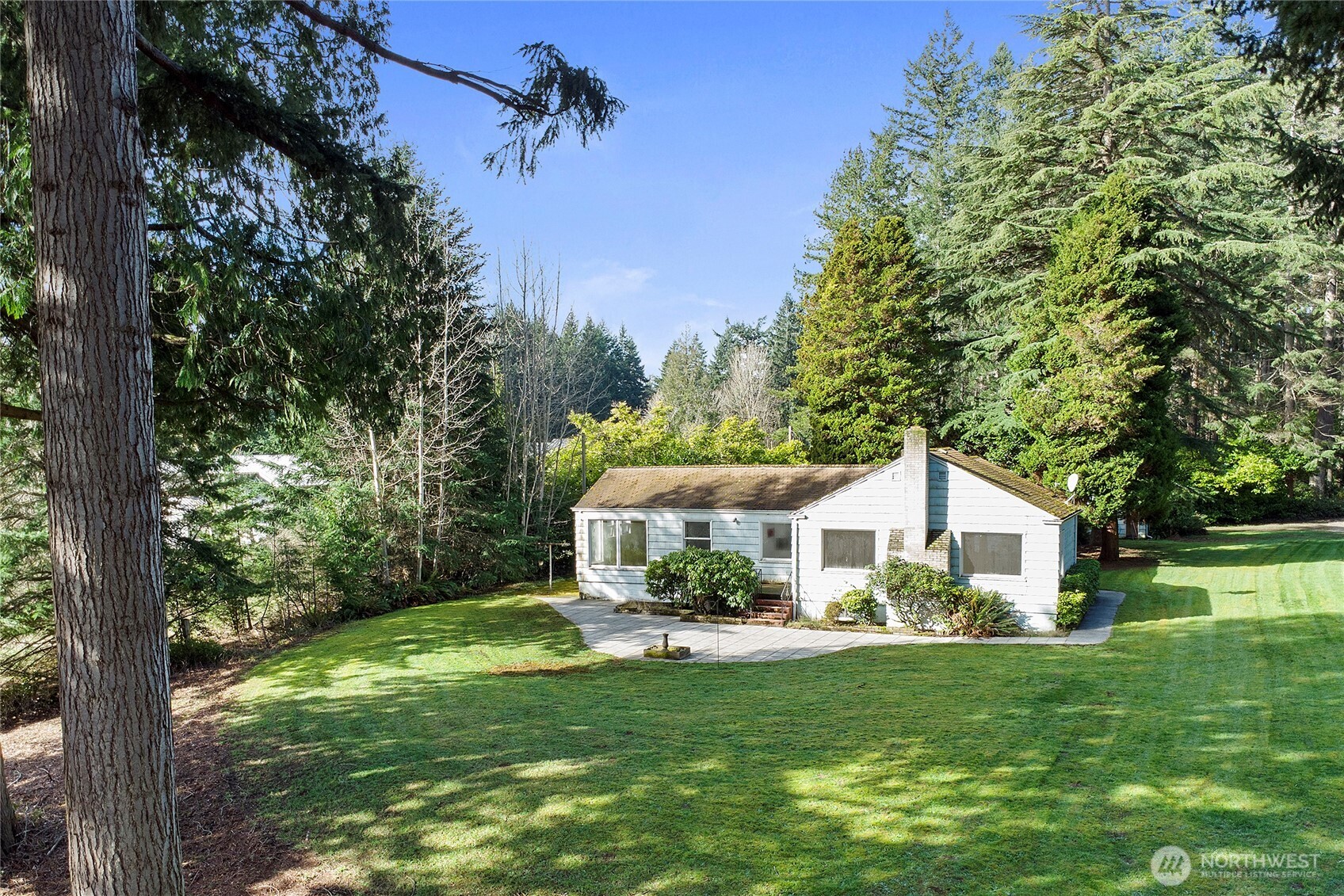 34262 Pilot Point Road Northeast Kingston, WA 98346 - Photo 7 of 36 Gallery Image 7