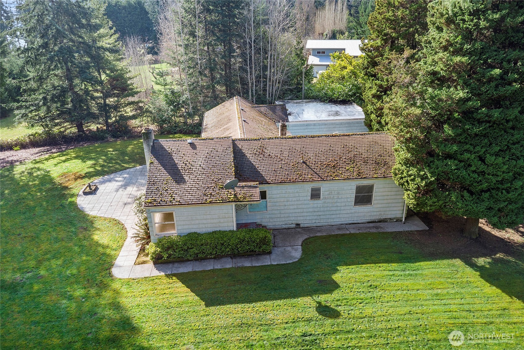 34262 Pilot Point Road Northeast Kingston, WA 98346 - Photo 9 of 36 Gallery Image 9