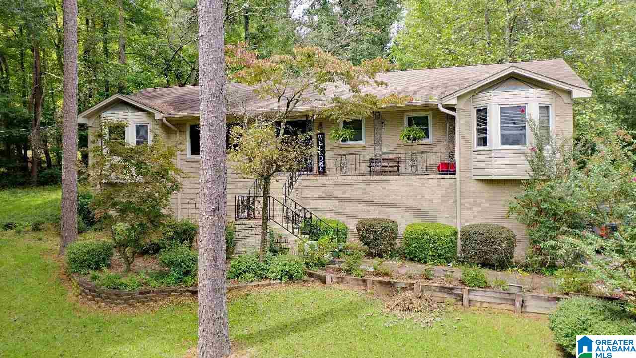 226 Snake Hill Road Trussville, AL 35173 - Photo 1 of 31