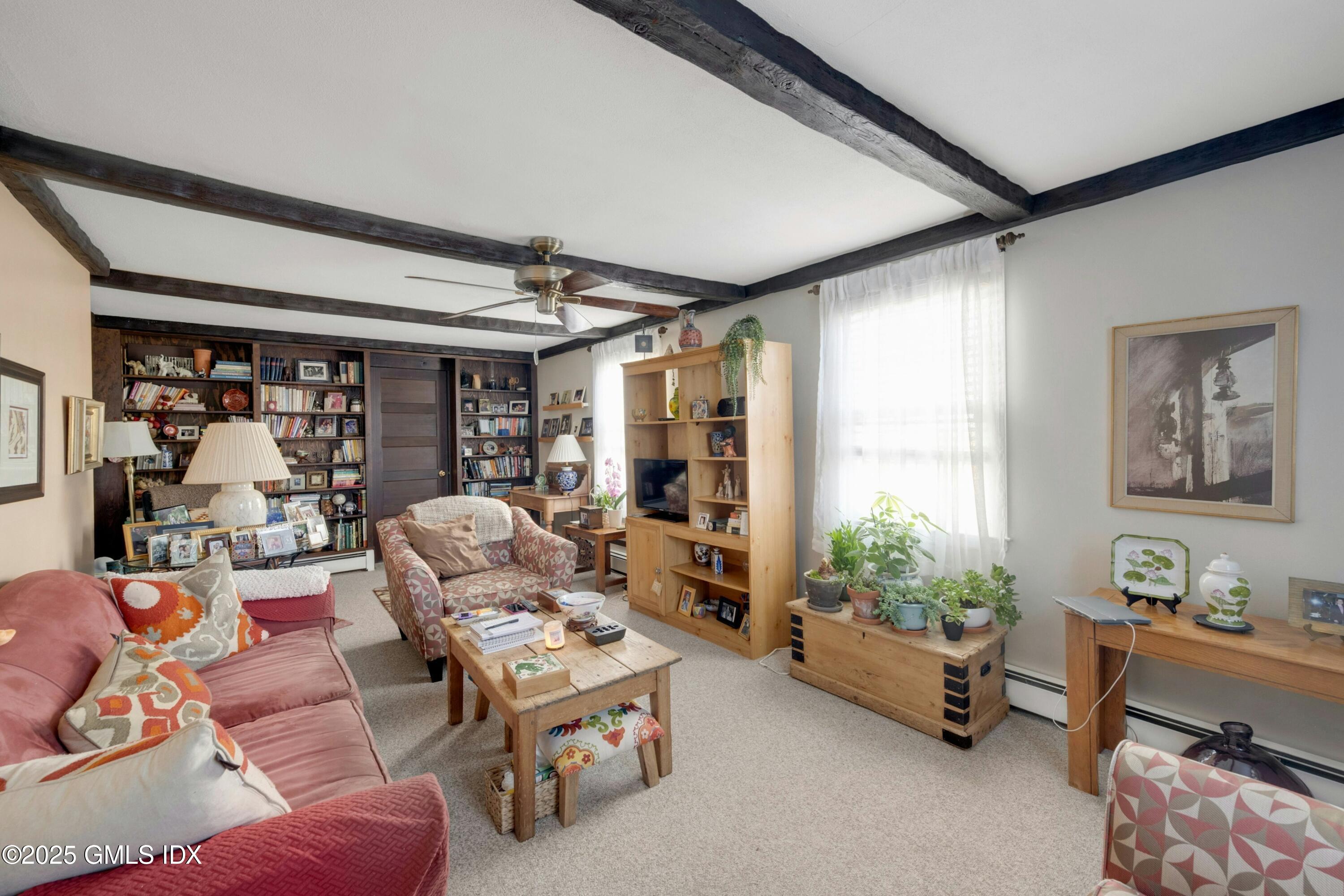 24 Riverside Lane Riverside, CT 06878 - Photo 4 of 26 010-480450-MTZ_4507edited_14010504