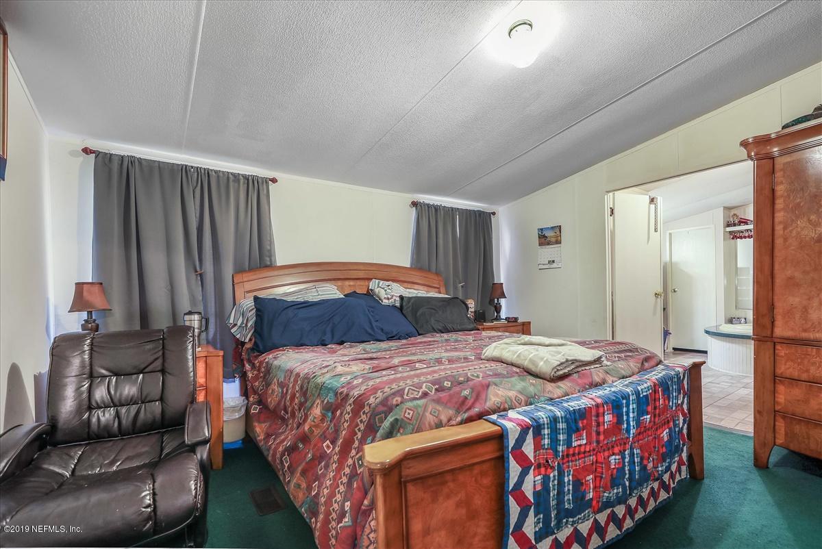 13291 Grover Road Jacksonville, FL 32226 - Photo 6 of 28 12-Master Bedroom