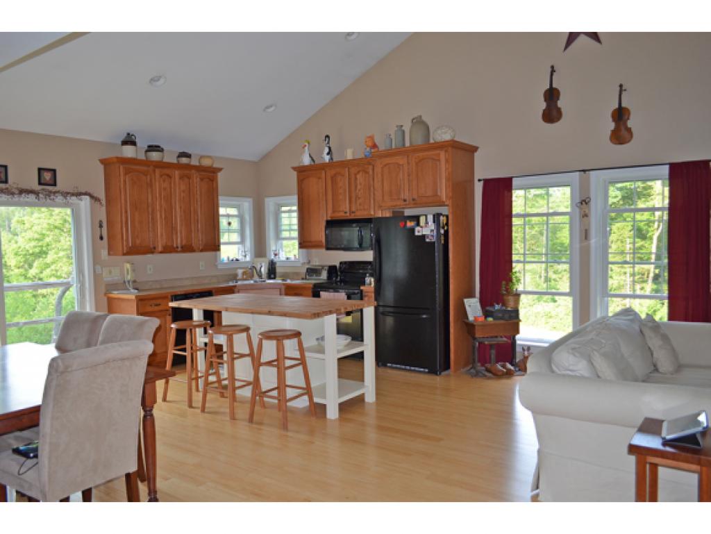 923 Summit Road Mount Holly, VT 05758 - Photo 10 of 34 Gallery Image 10