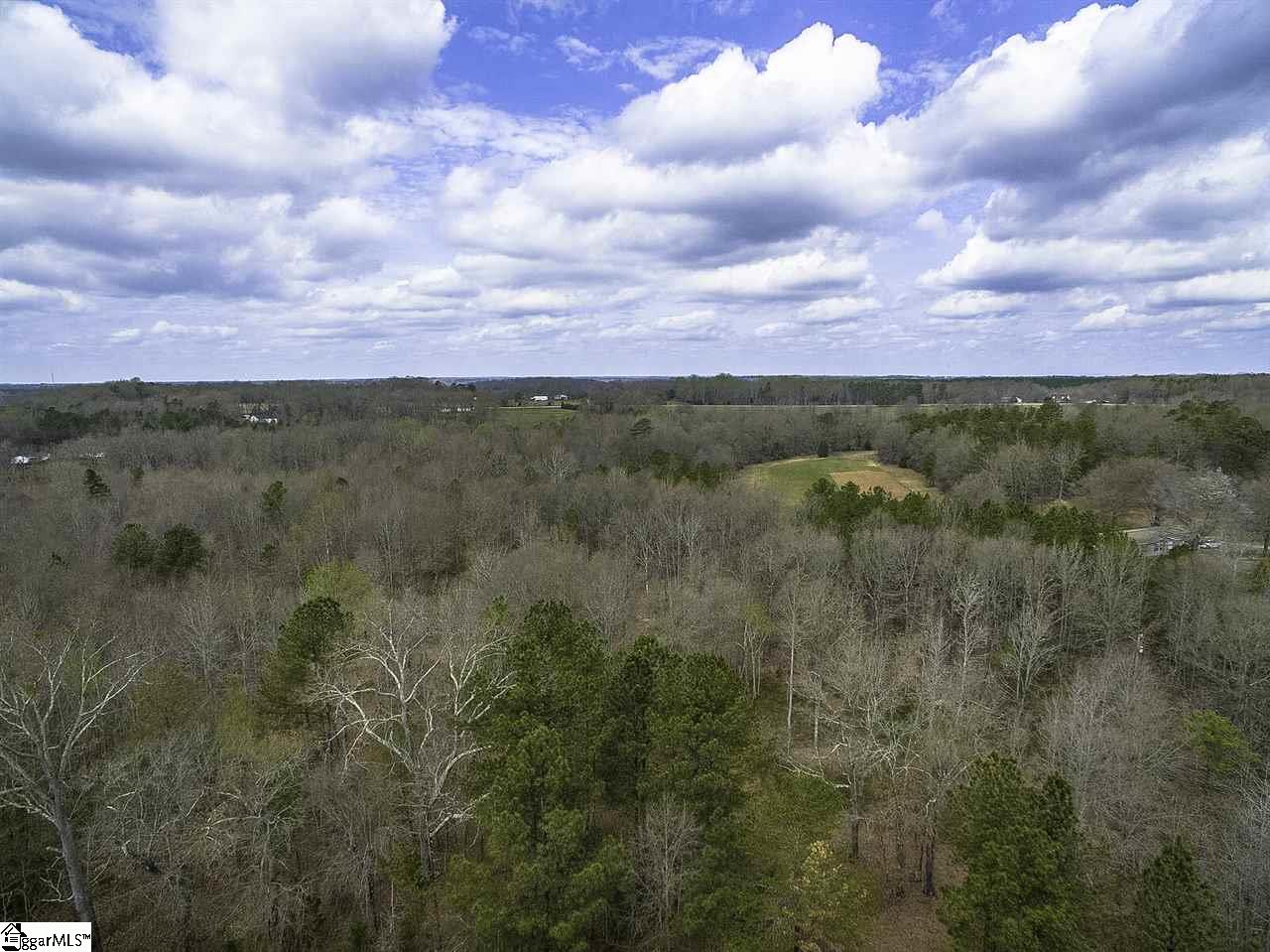 104 South Moore Road Fountain Inn, SC 29644 - Photo 6 of 23