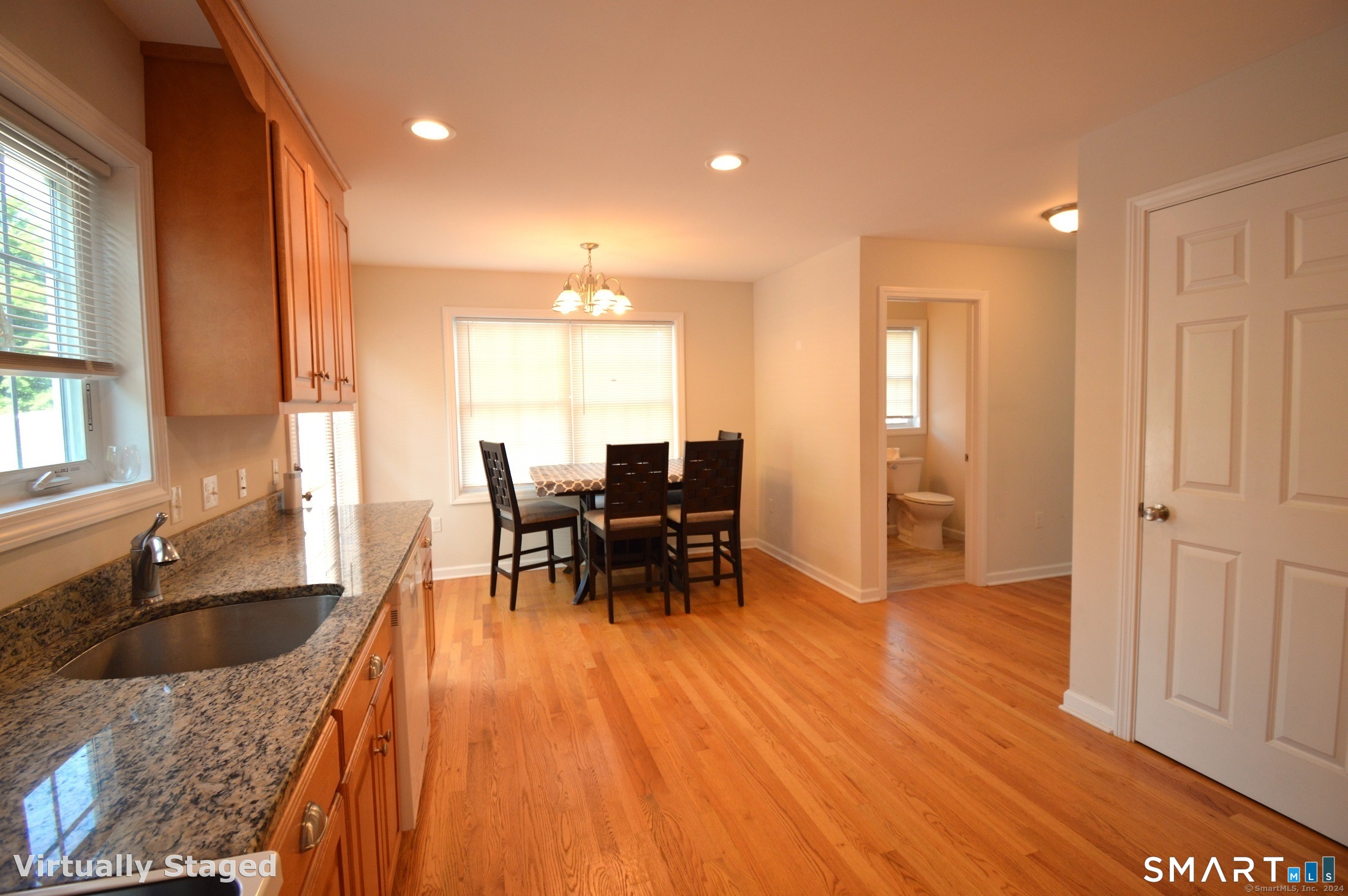 173 Saybrook Road Middletown, CT 06457 - Photo 8 of 27