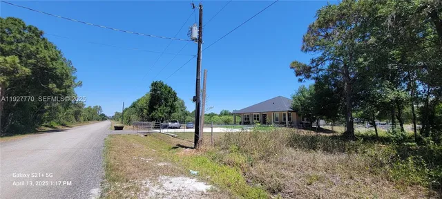 $3,500 | 675 North Romero Street, Unit 675, Clewiston, FL 33440