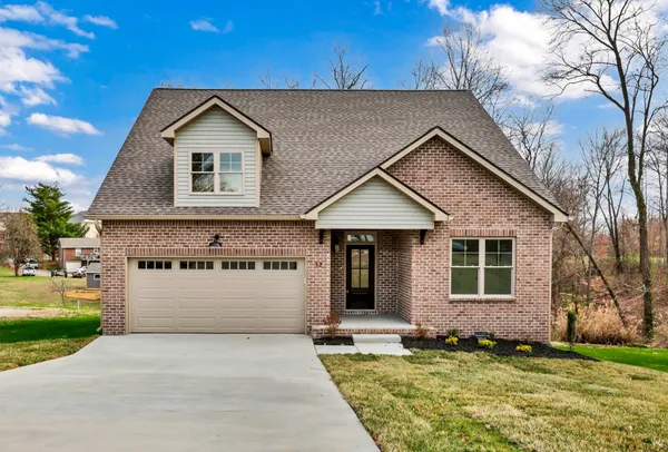 $389,900 | 52 West Drive, Clarksville, TN 37040