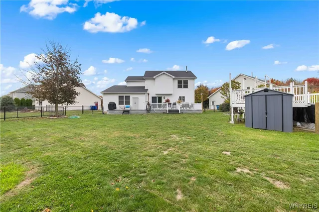 $435,000 | 6461 Hackberry Drive, Hamburg, NY 14085