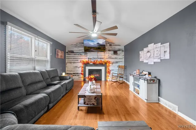 $435,000 | 6461 Hackberry Drive, Hamburg, NY 14085