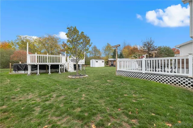 $435,000 | 6461 Hackberry Drive, Hamburg, NY 14085