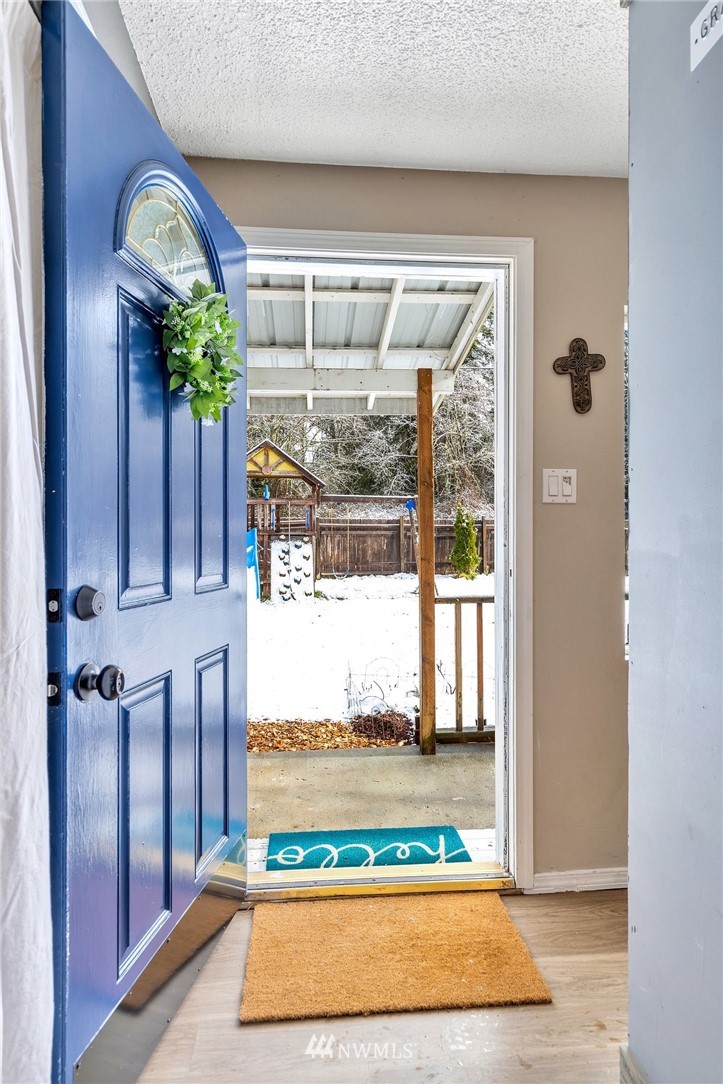 14039 Batten Road Northeast Duvall, WA 98019 - Photo 5 of 39 Gallery Image 5