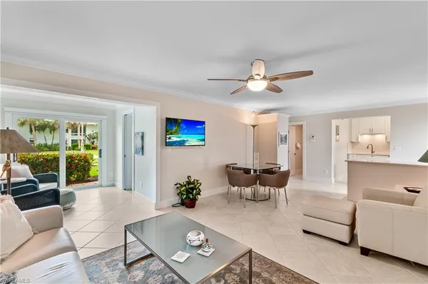 $375,000 | 661 12th Avenue South, Unit 661, Naples, FL 34102