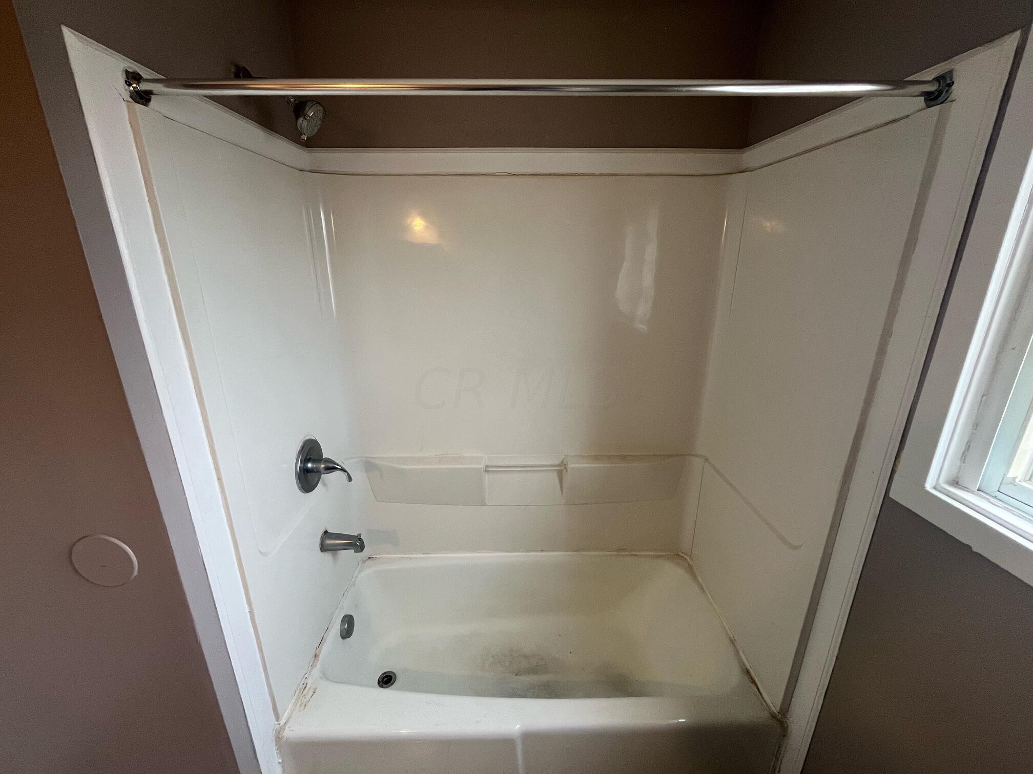 2872 Howey Road, Unit D Columbus, OH 43224 - Photo 9 of 9 image4