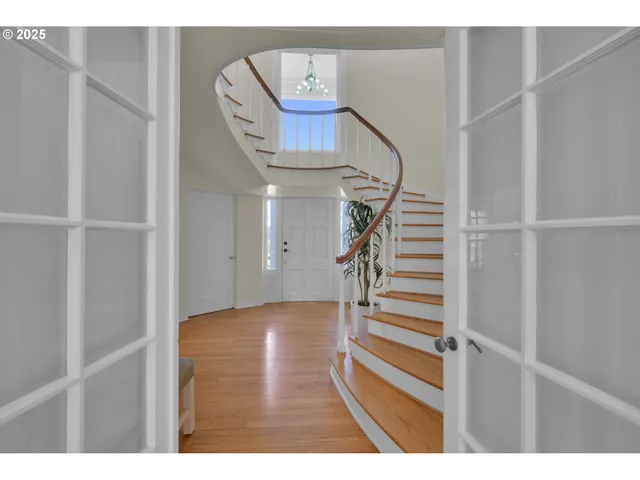 $1,650,000 | 27730 Erickson Road, Eugene, OR 97402