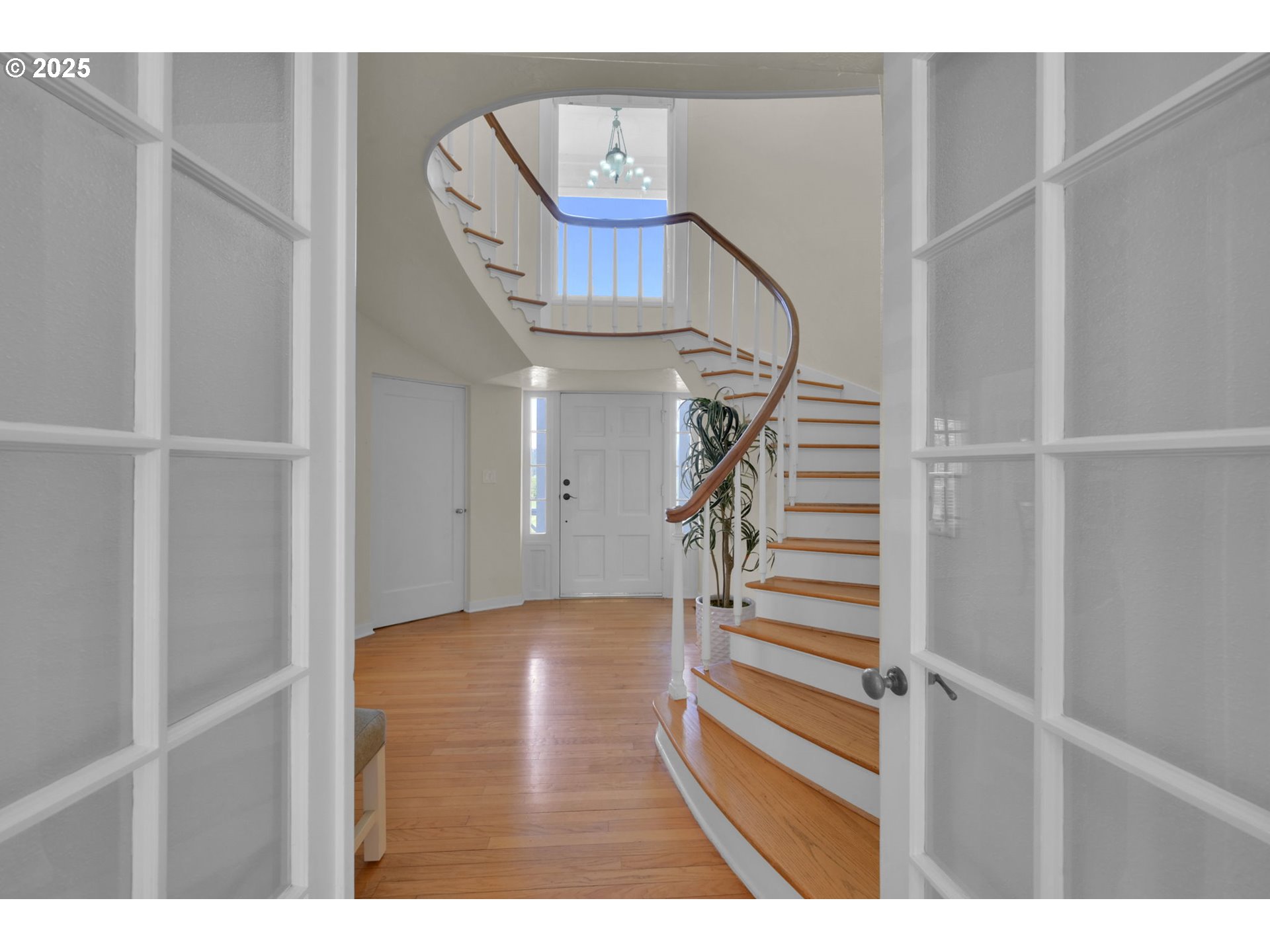 27730 Erickson Road Eugene, OR 97402 - Photo 11 of 47