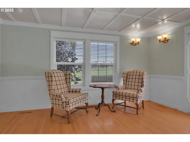 $1,650,000 | 27730 Erickson Road, Eugene, OR 97402