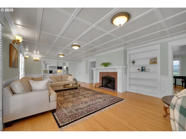 $1,650,000 | 27730 Erickson Road, Eugene, OR 97402