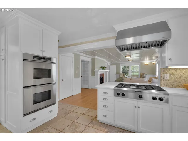 $1,650,000 | 27730 Erickson Road, Eugene, OR 97402