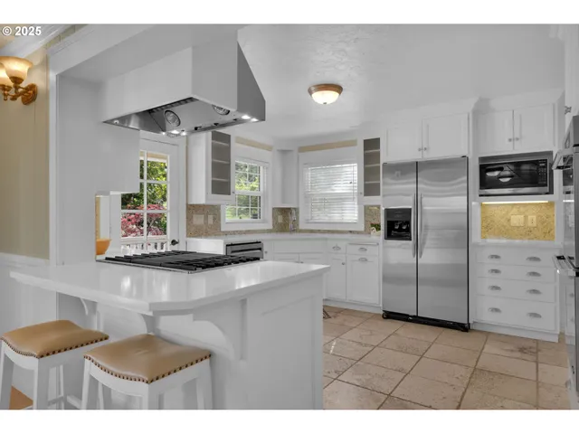 $1,650,000 | 27730 Erickson Road, Eugene, OR 97402