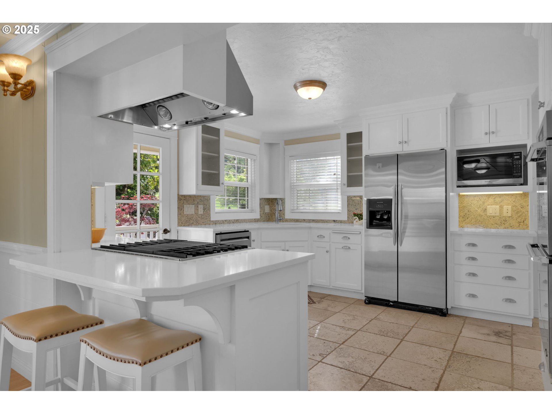 27730 Erickson Road Eugene, OR 97402 - Photo 6 of 47