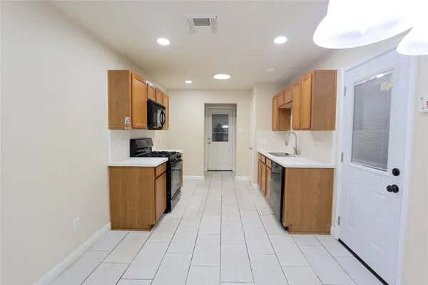 $1,770 | 4823 Canyon Blanco Drive, Houston, TX 77035