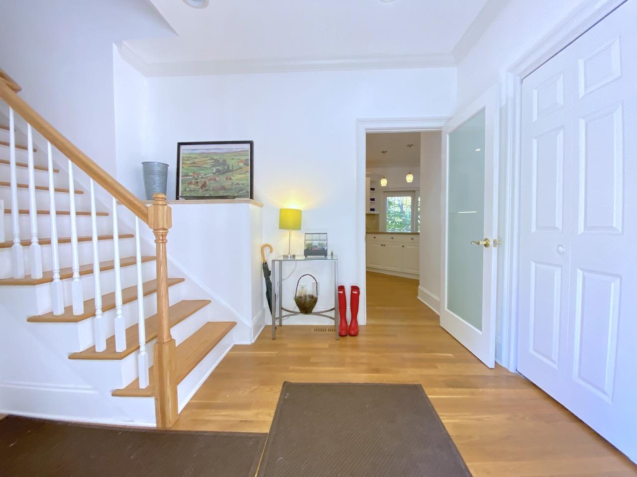 32 Briar Street Rowayton, CT 06853 - Photo 16 of 40 a view of a livingroom with wooden floor and white walls