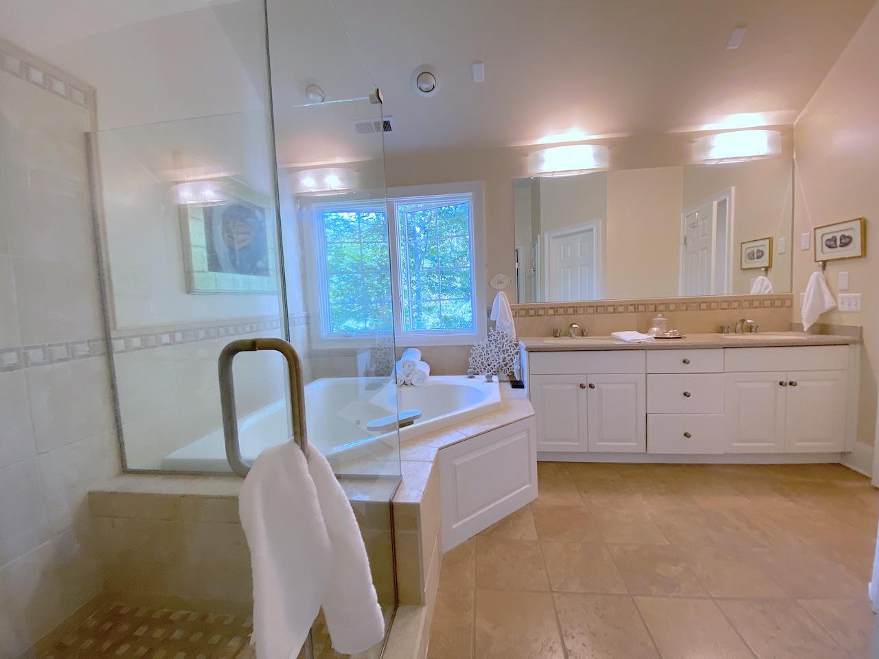 32 Briar Street Rowayton, CT 06853 - Photo 19 of 40 a view of a kitchen sink and dining table