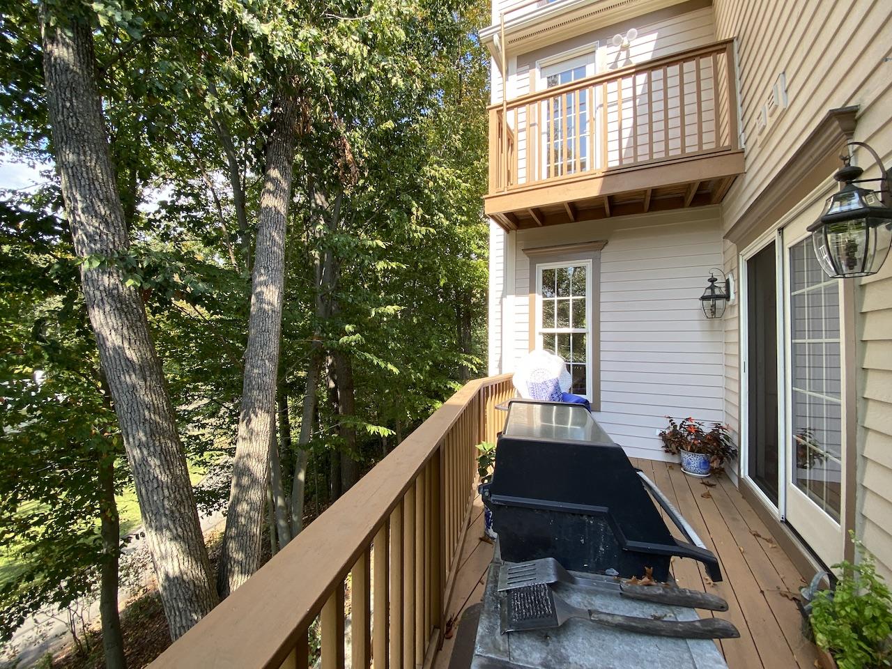 32 Briar Street Rowayton, CT 06853 - Photo 36 of 40 a view of balcony with wooden floor and fence