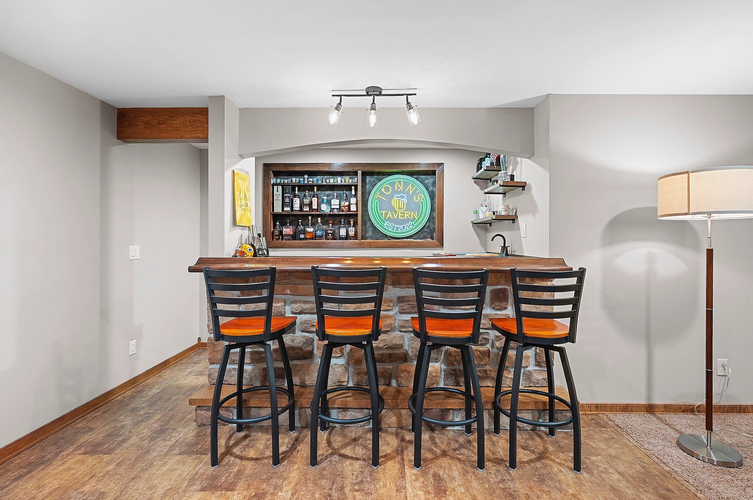 2133 Wheat Way Green Bay, WI 54311 - Photo 37 of 62