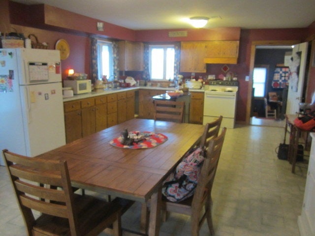 6115 Macon-Kessinger Road Cub Run, KY 42729 - Photo 6 of 31 Gallery Image 6