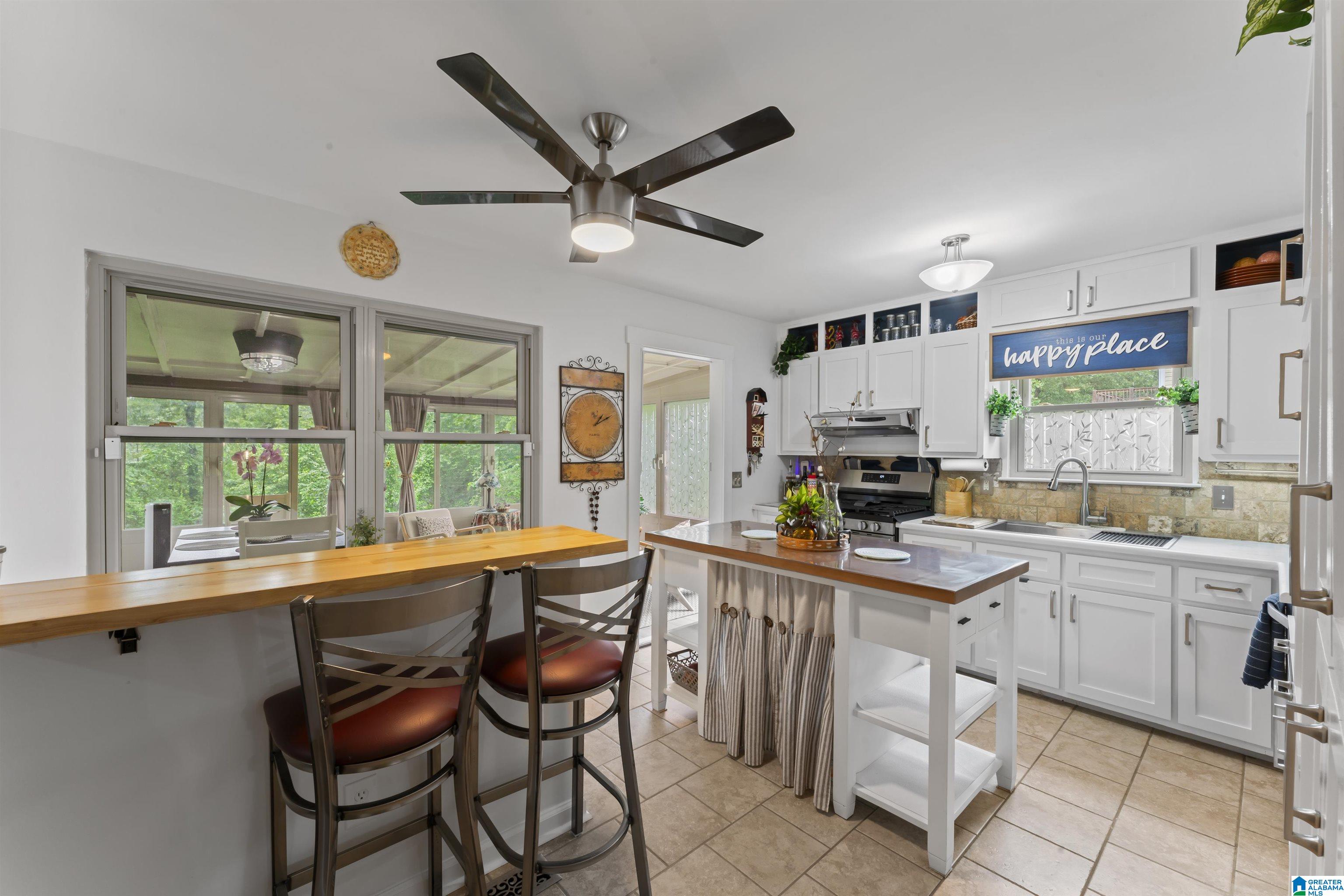 7448 Plantation Road Pinson, AL 35126 - Photo 15 of 34