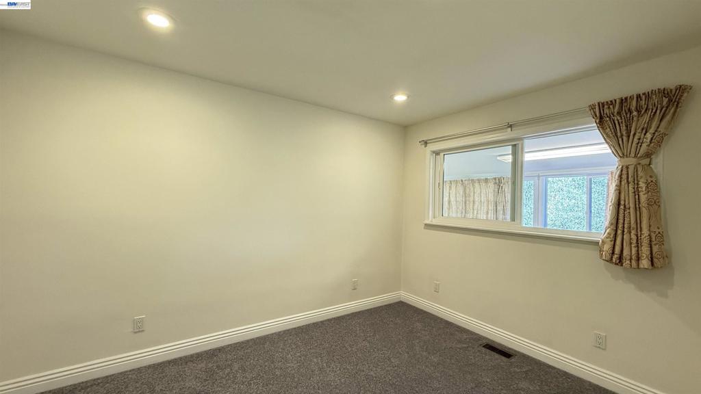 3682 Seven Hills Road Castro Valley, CA 94546 - Photo 13 of 22 Bedroom #1