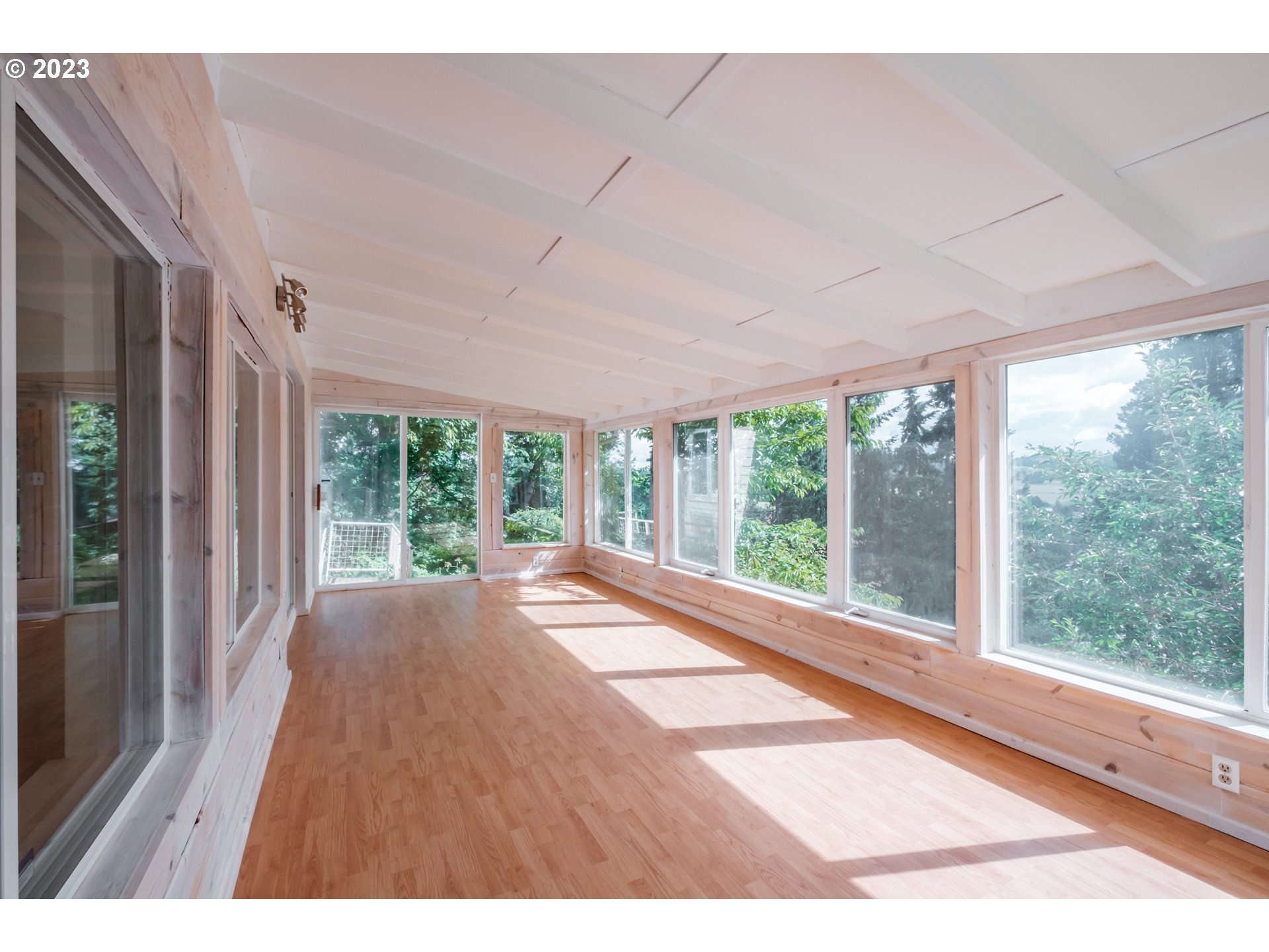 524 6th Street Scotts Mills, OR 97375 - Photo 20 of 41 a view of a room with a large window