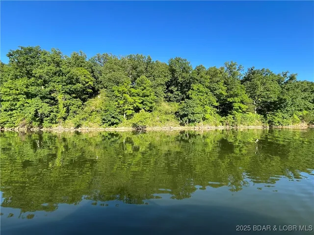 $3,589,900 | 26450 Eagle Point Road, Unit 1415 47' LAKEFRONT, Barnett, MO 65011