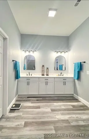 $3,589,900 | 26450 Eagle Point Road, Unit 1415 47' LAKEFRONT, Barnett, MO 65011