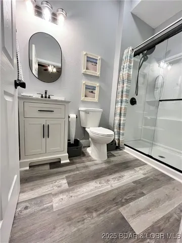 $3,589,900 | 26450 Eagle Point Road, Unit 1415 47' LAKEFRONT, Barnett, MO 65011