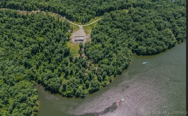 $3,589,900 | 26450 Eagle Point Road, Unit 1415 47' LAKEFRONT, Barnett, MO 65011
