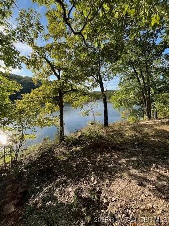 $3,589,900 | 26450 Eagle Point Road, Unit 1415 47' LAKEFRONT, Barnett, MO 65011