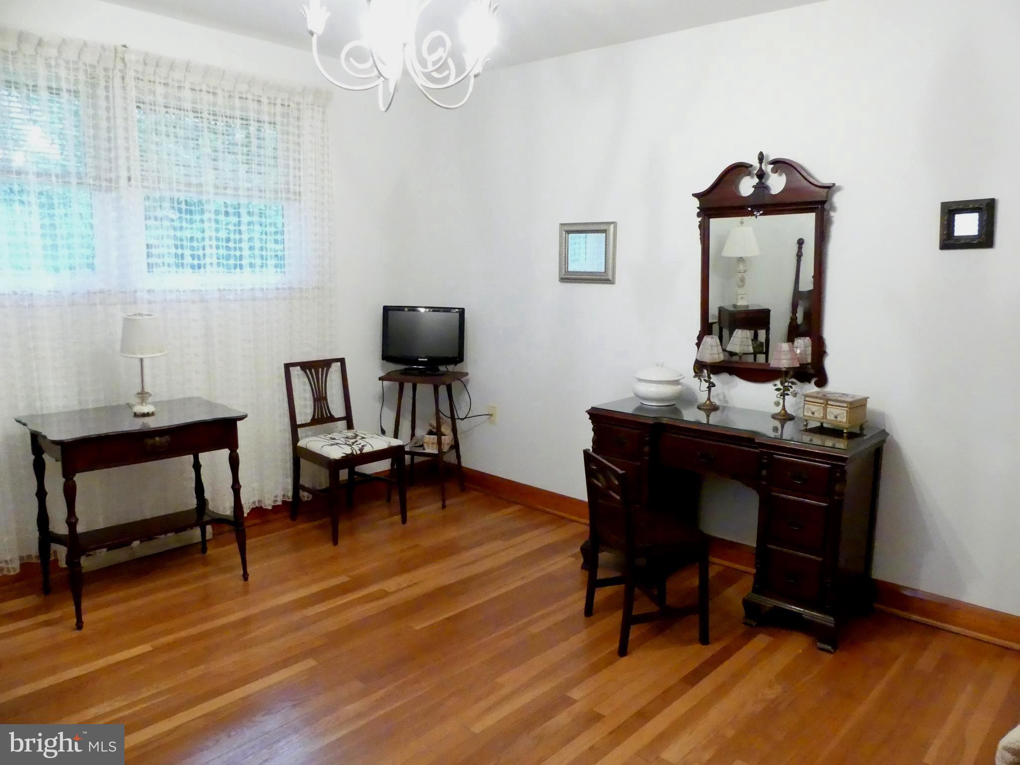 7 Millgate Road Owings Mills, MD 21117 - Photo 15 of 33