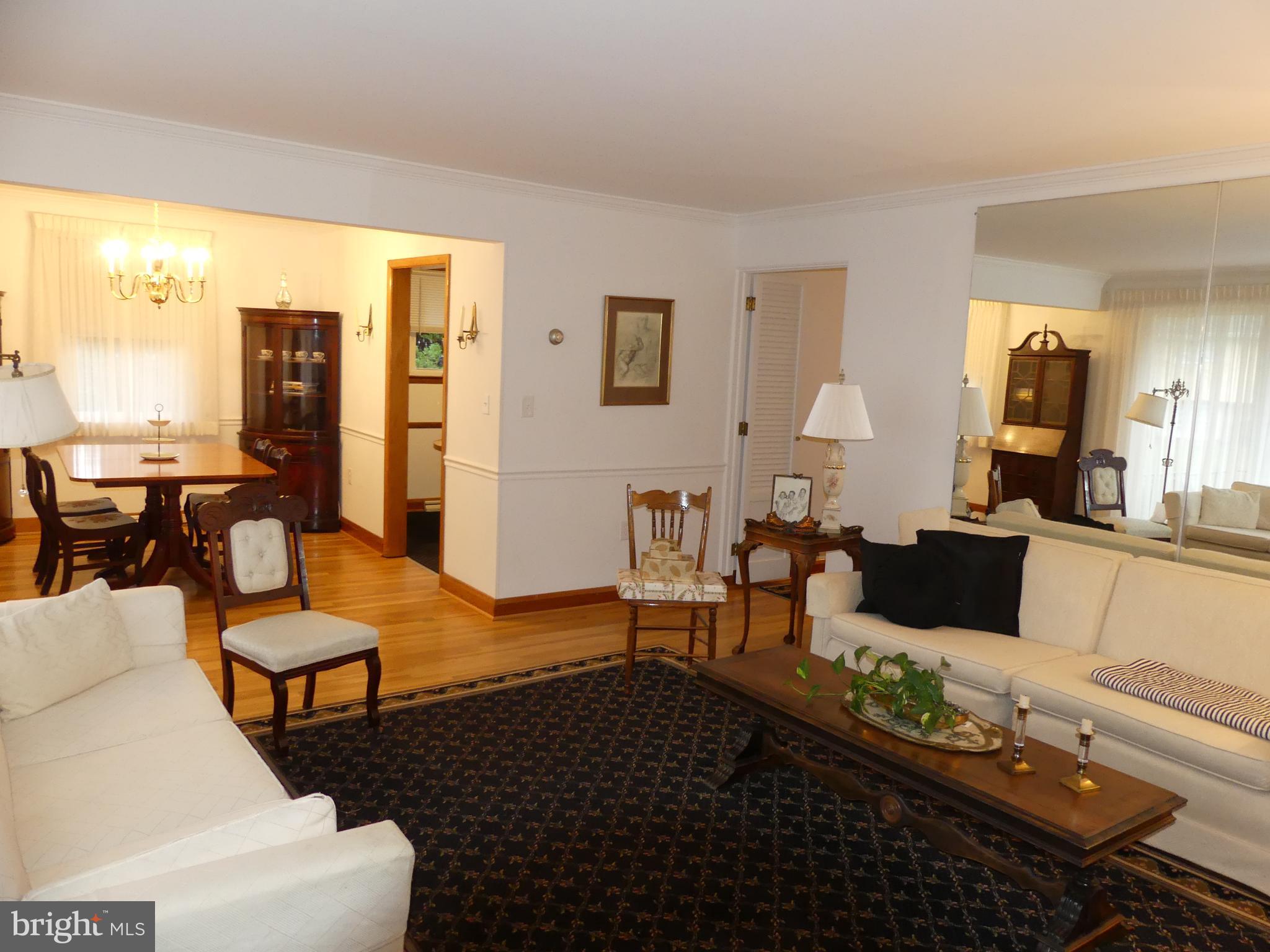 7 Millgate Road Owings Mills, MD 21117 - Photo 9 of 33