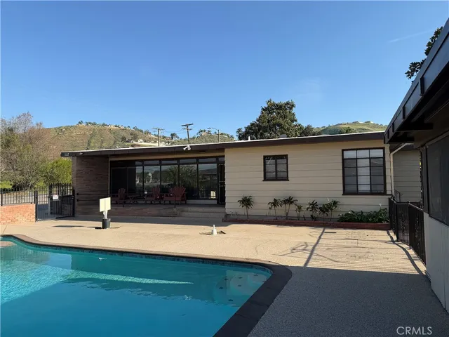 $3,700 | 3590 Buchanan Street, Riverside, CA 92503