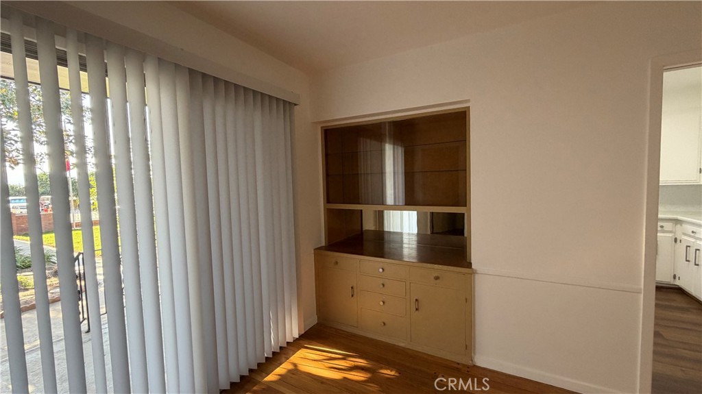 3590 Buchanan Street Riverside, CA 92503 - Photo 17 of 73 Dining room built-in cabinets