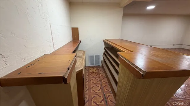 $3,700 | 3590 Buchanan Street, Riverside, CA 92503