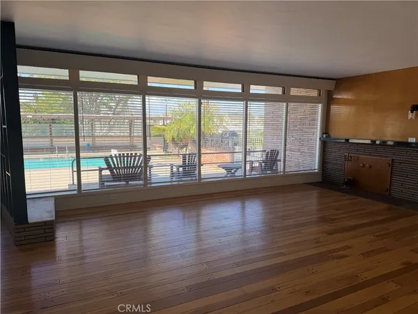 $3,500 | 3590 Buchanan Street, Riverside, CA 92503