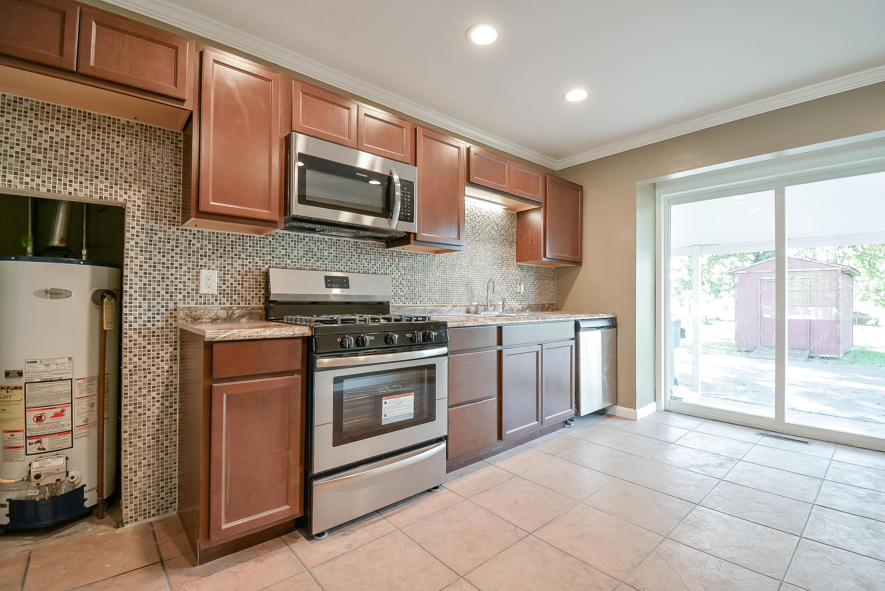 765 Colton Road Columbus, OH 43207 - Photo 5 of 24