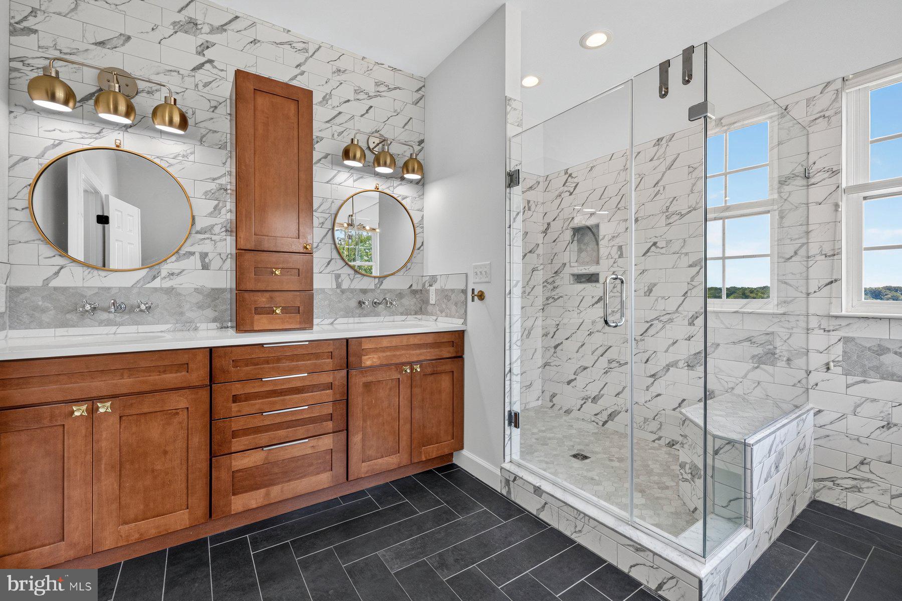 5891 Woodbine Road Woodbine, MD 21797 - Photo 32 of 66 Owners Bath