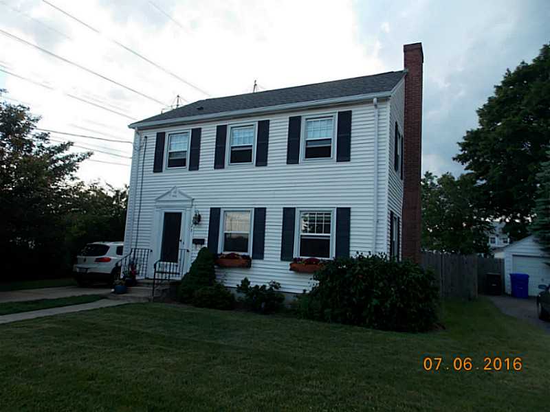 171 Woodhaven Road Pawtucket, RI 02861 - Photo 1 of 21 Exterior Front.