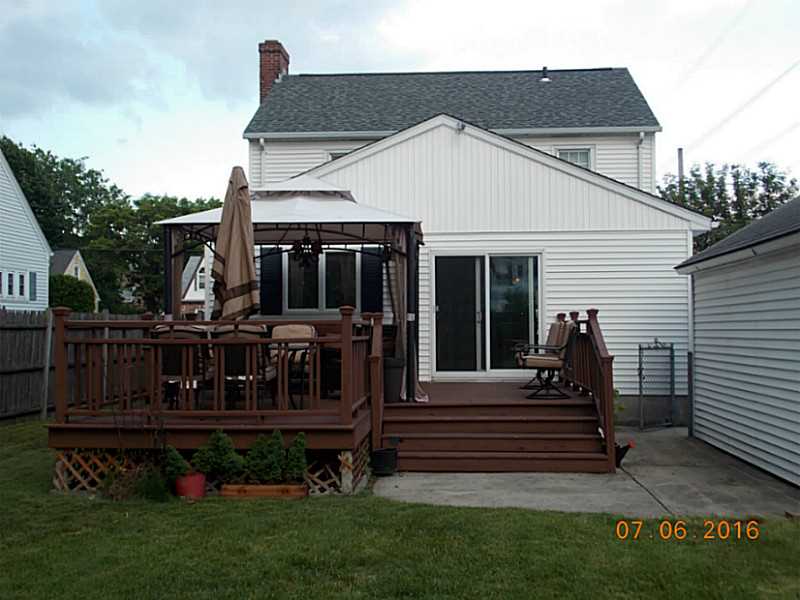 171 Woodhaven Road Pawtucket, RI 02861 - Photo 21 of 21 Exterior Back.