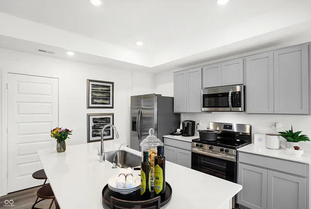 $269,995 | 1443 Hardin Street, Fortville, IN 46040